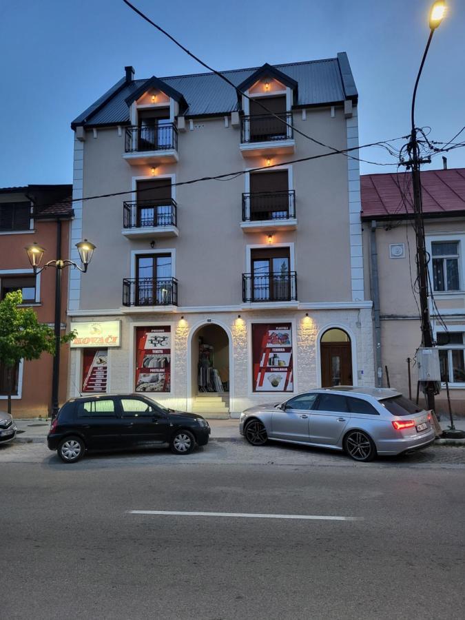 Lux Apartmani Bajova Cetinje Exterior photo